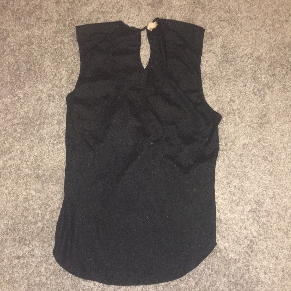 black shirt